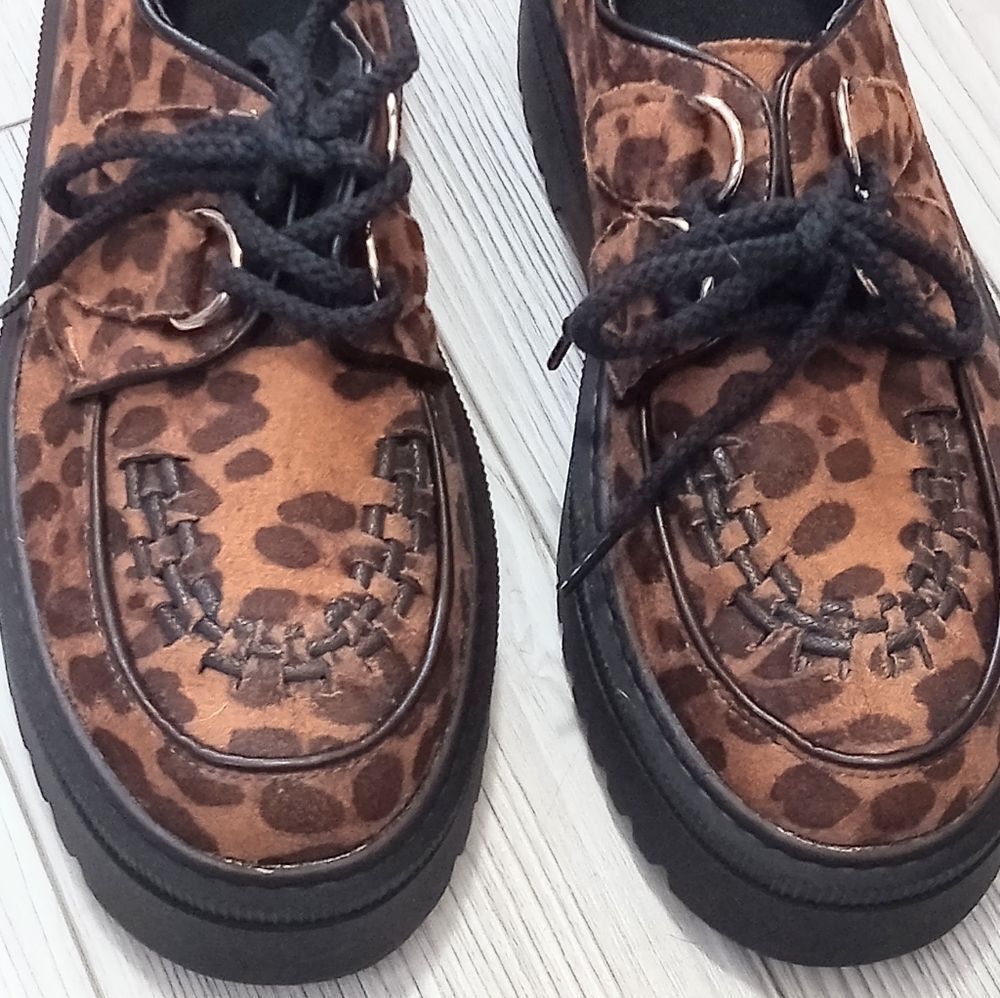 (67-4534) Rilista Women's Platform Sz 6 - Picture 6 of 10